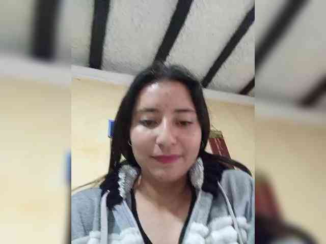 Marcela-5 webcam