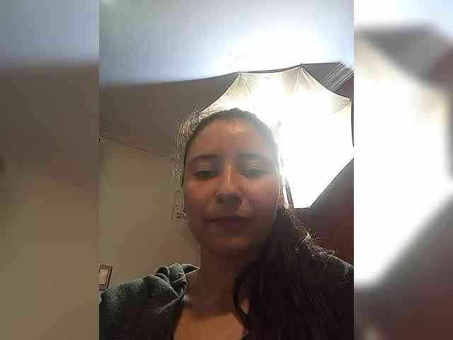 Marcela-5 webcam