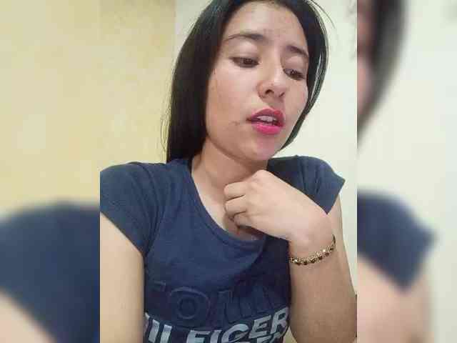 Marcela-5 webcam