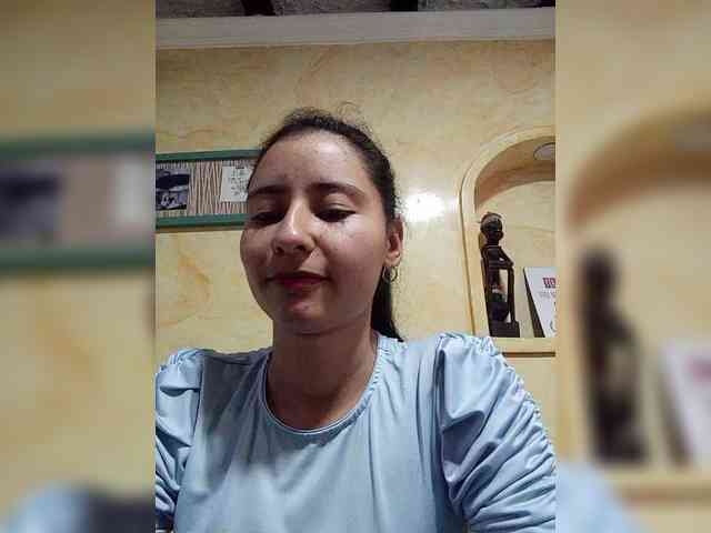 Marcela-5 webcam
