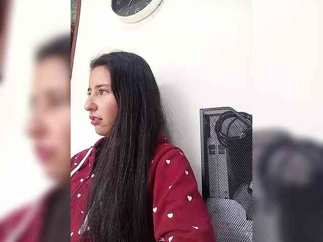 Marcela-5 webcam