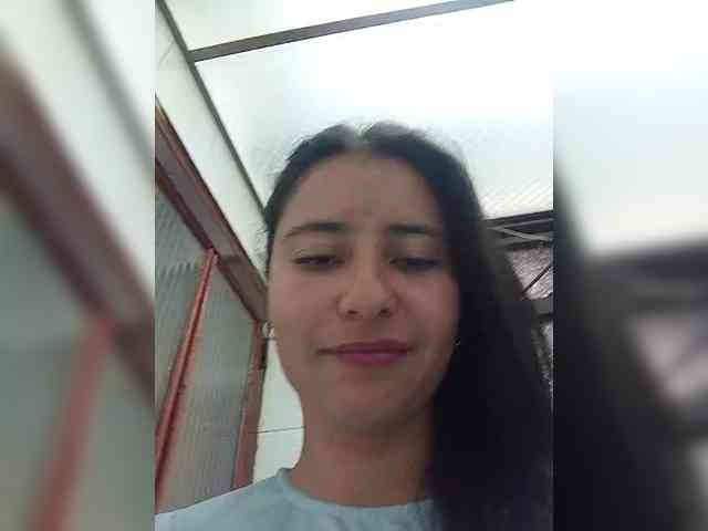 Marcela-5 webcam