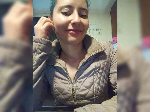 Marcela-5 webcam
