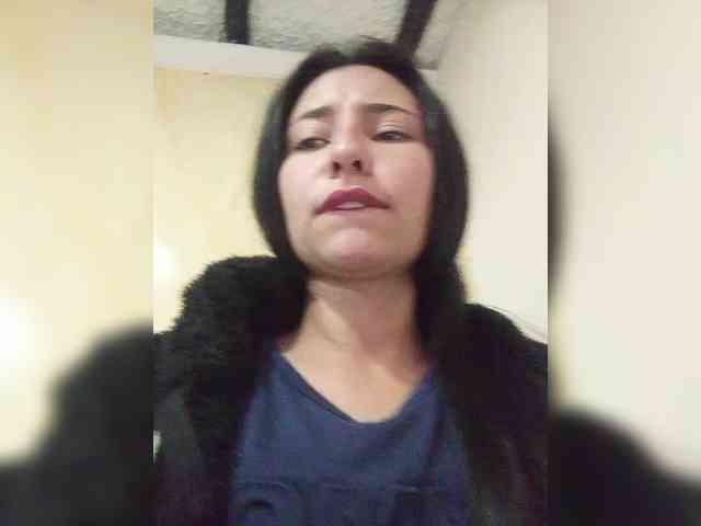Marcela-5 webcam
