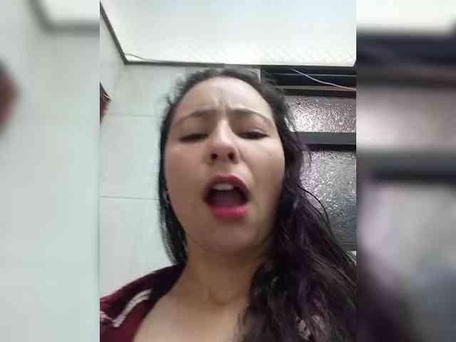 Marcela-5 webcam
