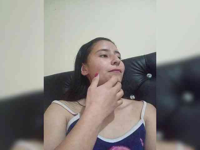 Marcela-5 webcam