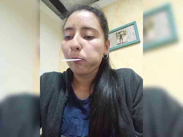 Marcela-5 webcam