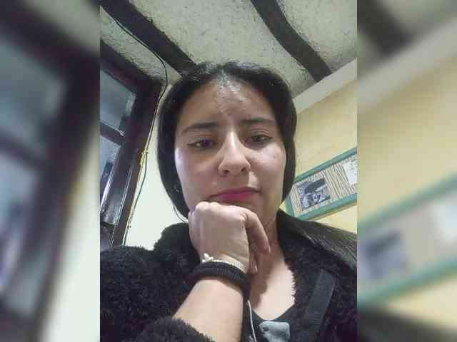 Marcela-5 webcam
