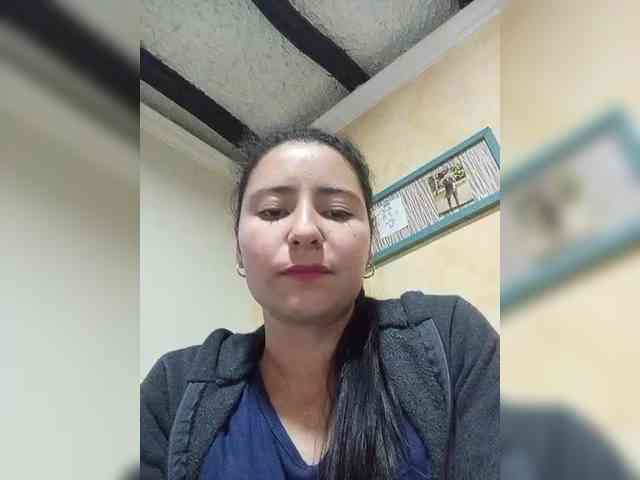 Marcela-5 webcam