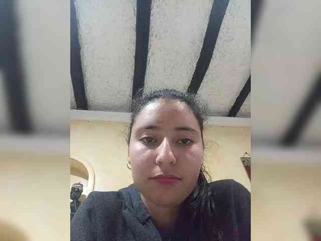 Marcela-5 webcam