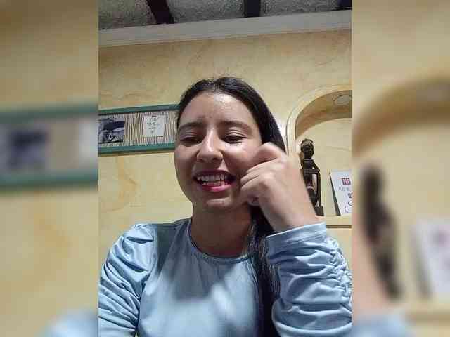 Marcela-5 webcam