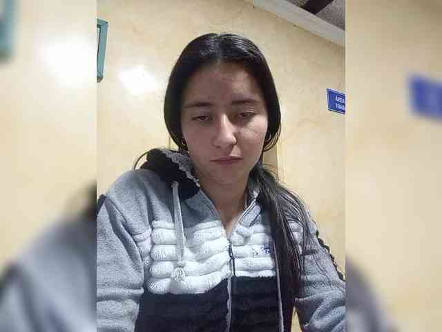 Marcela-5 webcam