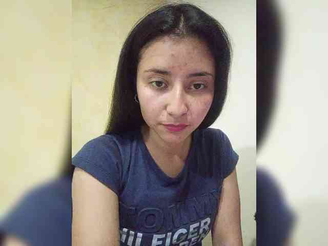 Marcela-5 webcam