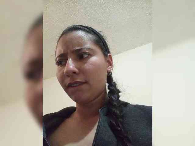 Marcela-5 webcam