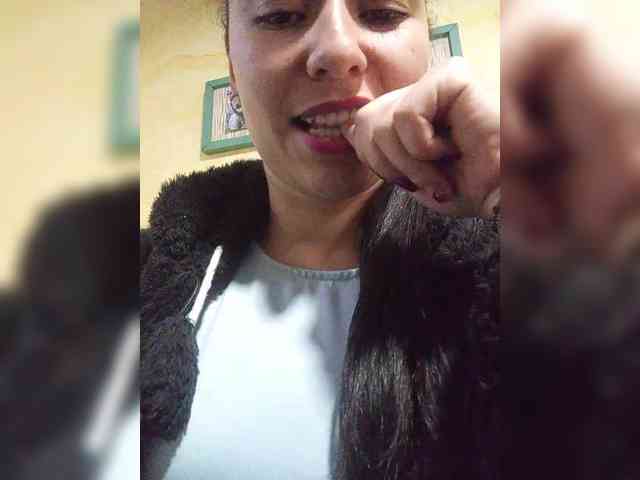 Marcela-5 webcam