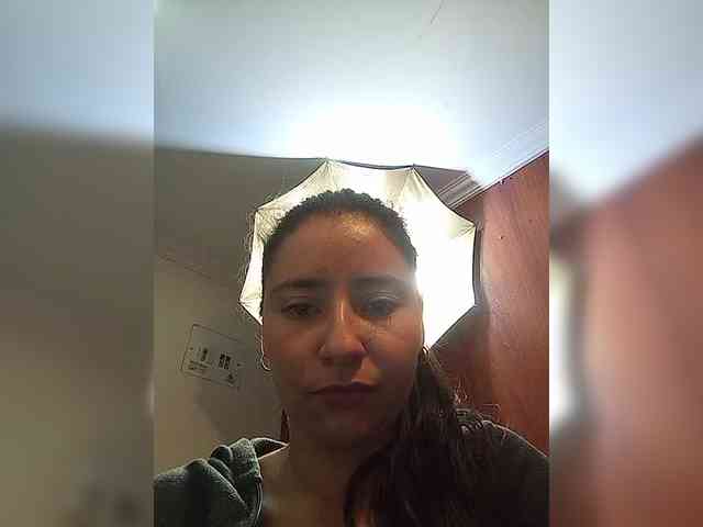 Marcela-5 webcam