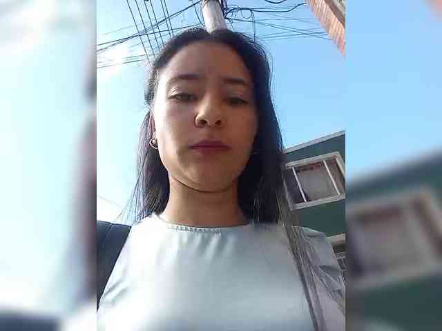 Marcela-5 webcam