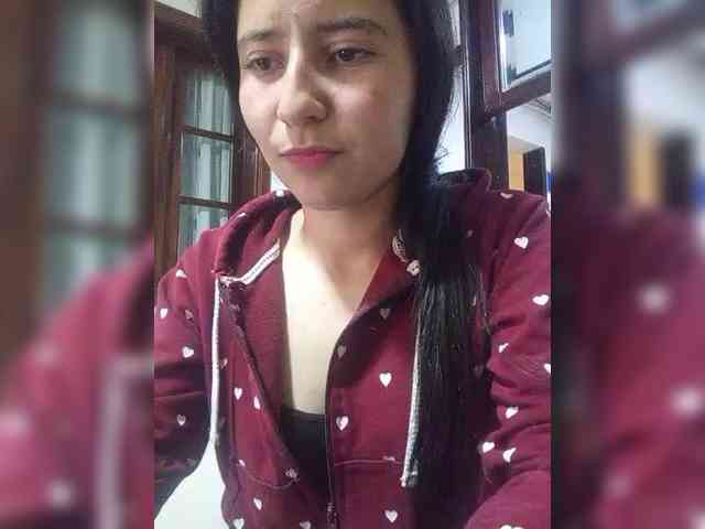 Marcela-5 webcam