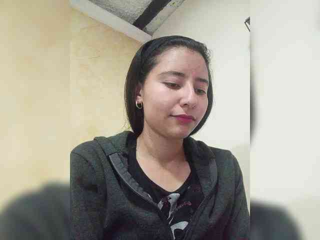 Marcela-5 webcam