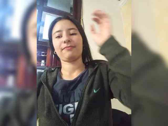Marcela-5 webcam