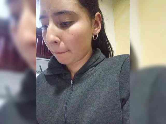 Marcela-5 webcam