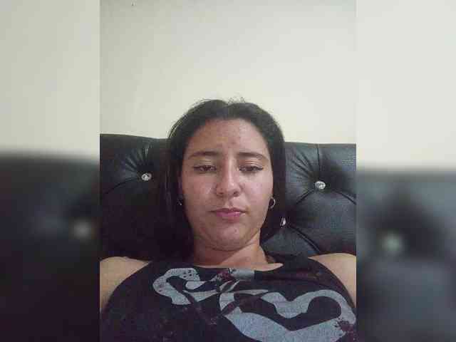 Marcela-5 webcam