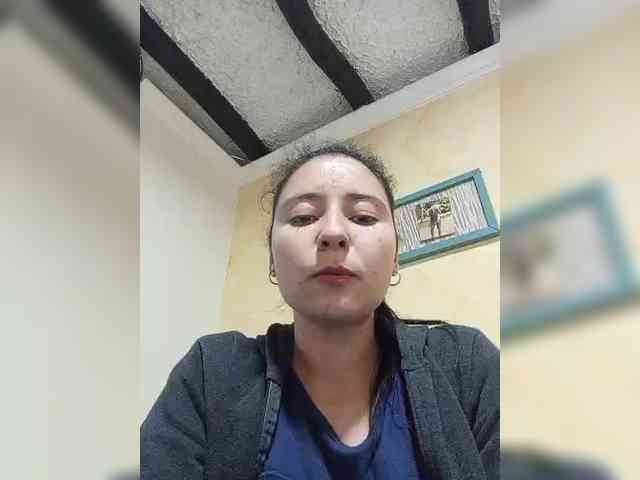 Marcela-5 webcam
