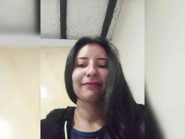 Marcela-5 webcam