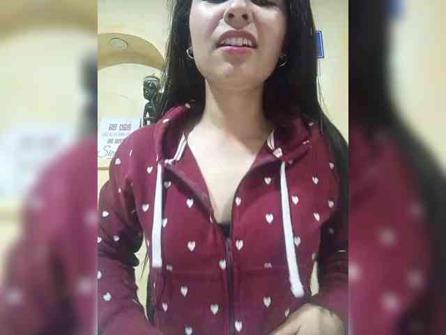 Marcela-5 webcam