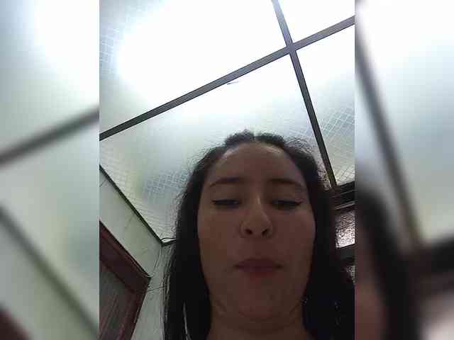 Marcela-5 webcam