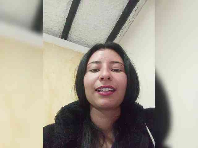 Marcela-5 webcam