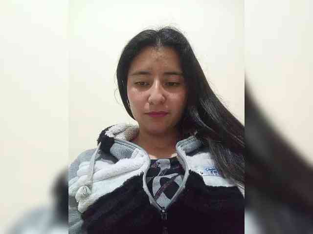 Marcela-5 webcam
