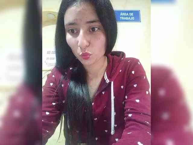Marcela-5 webcam