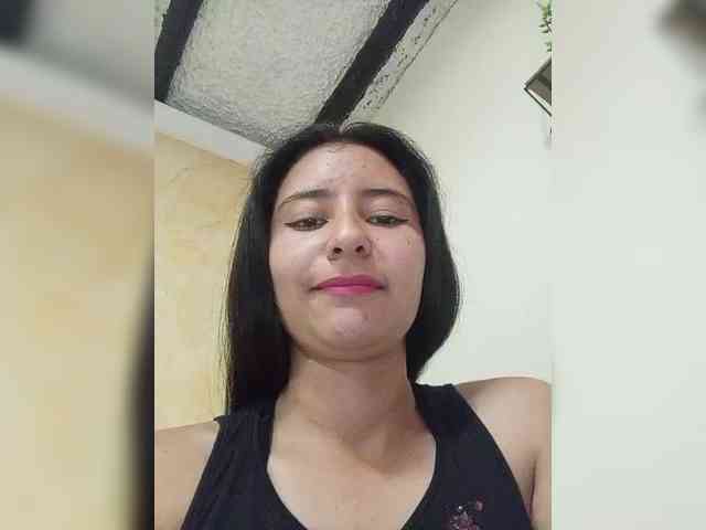 Marcela-5 webcam