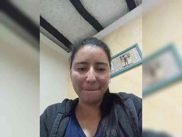 Marcela-5 webcam