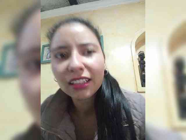 Marcela-5 webcam