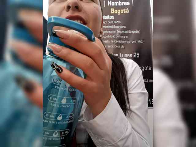 Marce_office29 webcam