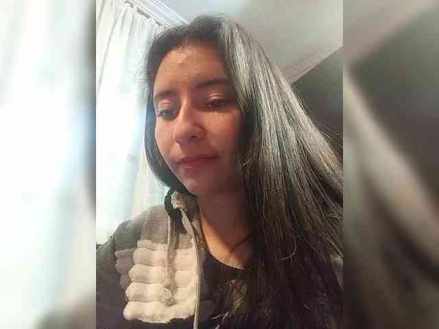 Marcela-5 webcam