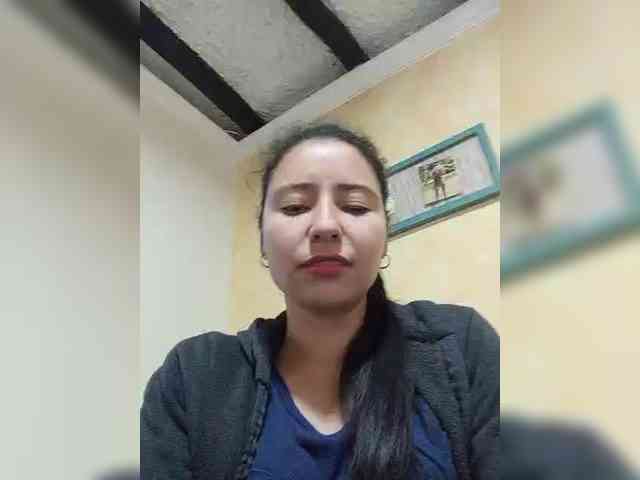 Marcela-5 webcam