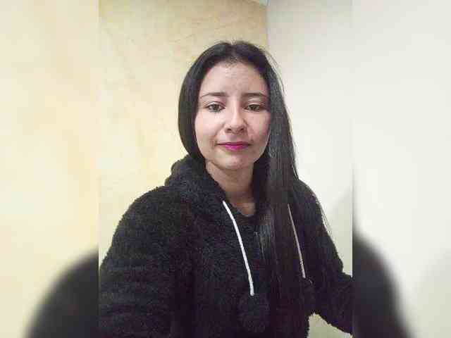 Marcela-5 webcam