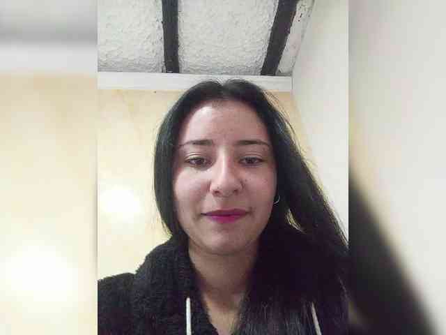 Marcela-5 webcam