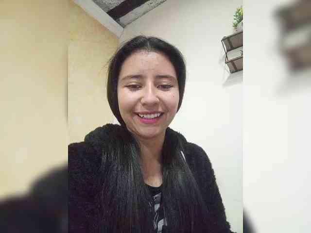 Marcela-5 webcam