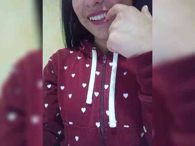 Marcela-5 webcam