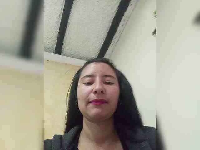 Marcela-5 webcam