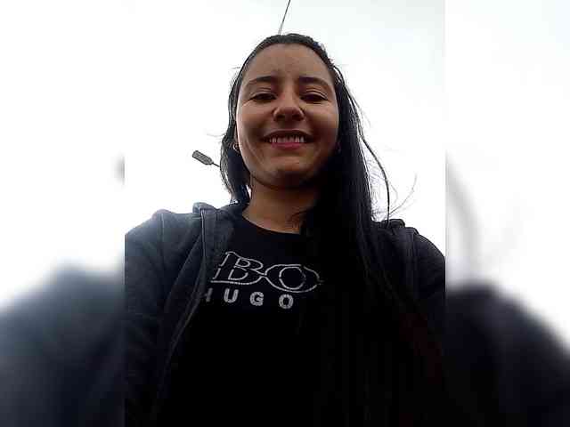 Marcela-5 webcam