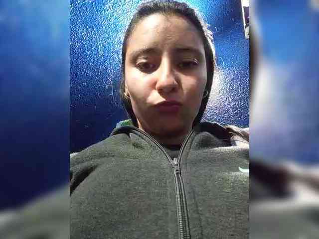 Marcela-5 webcam