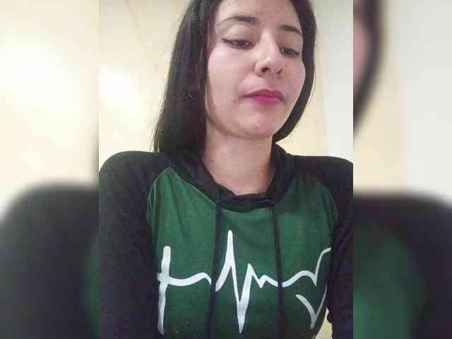 Marcela-5 webcam