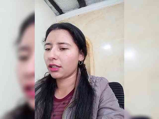 Marcela-5 webcam
