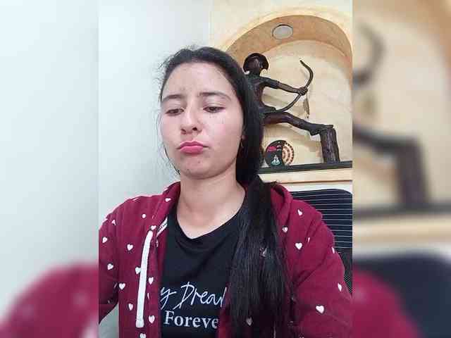 Marcela-5 webcam