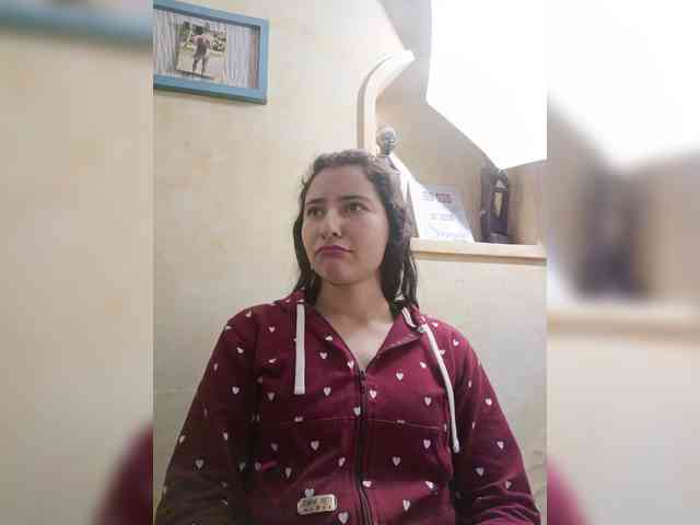 Marcela-5 webcam